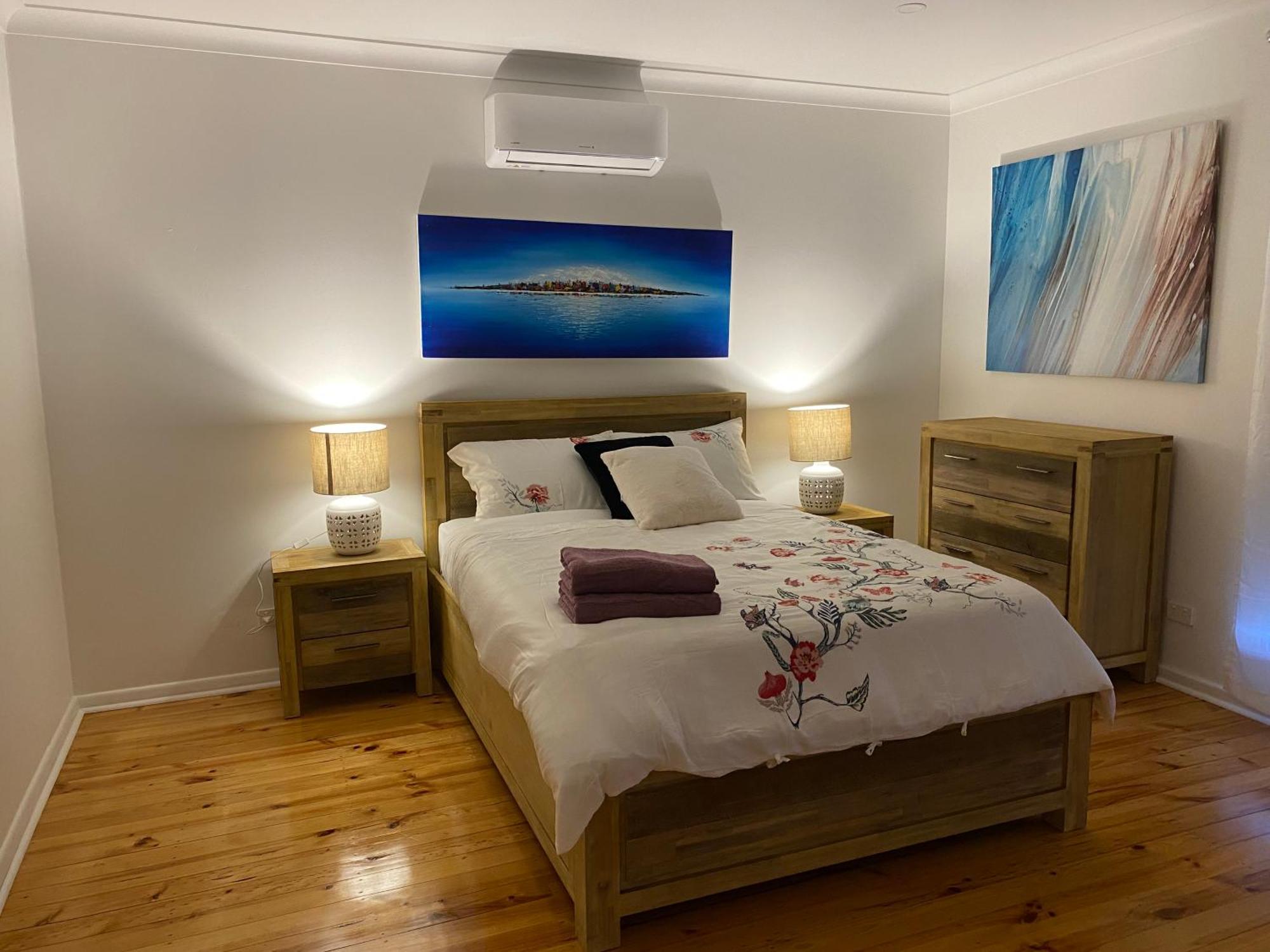 Beautiful 3 Bedrooms Between Airport And Sea * Cheltenham