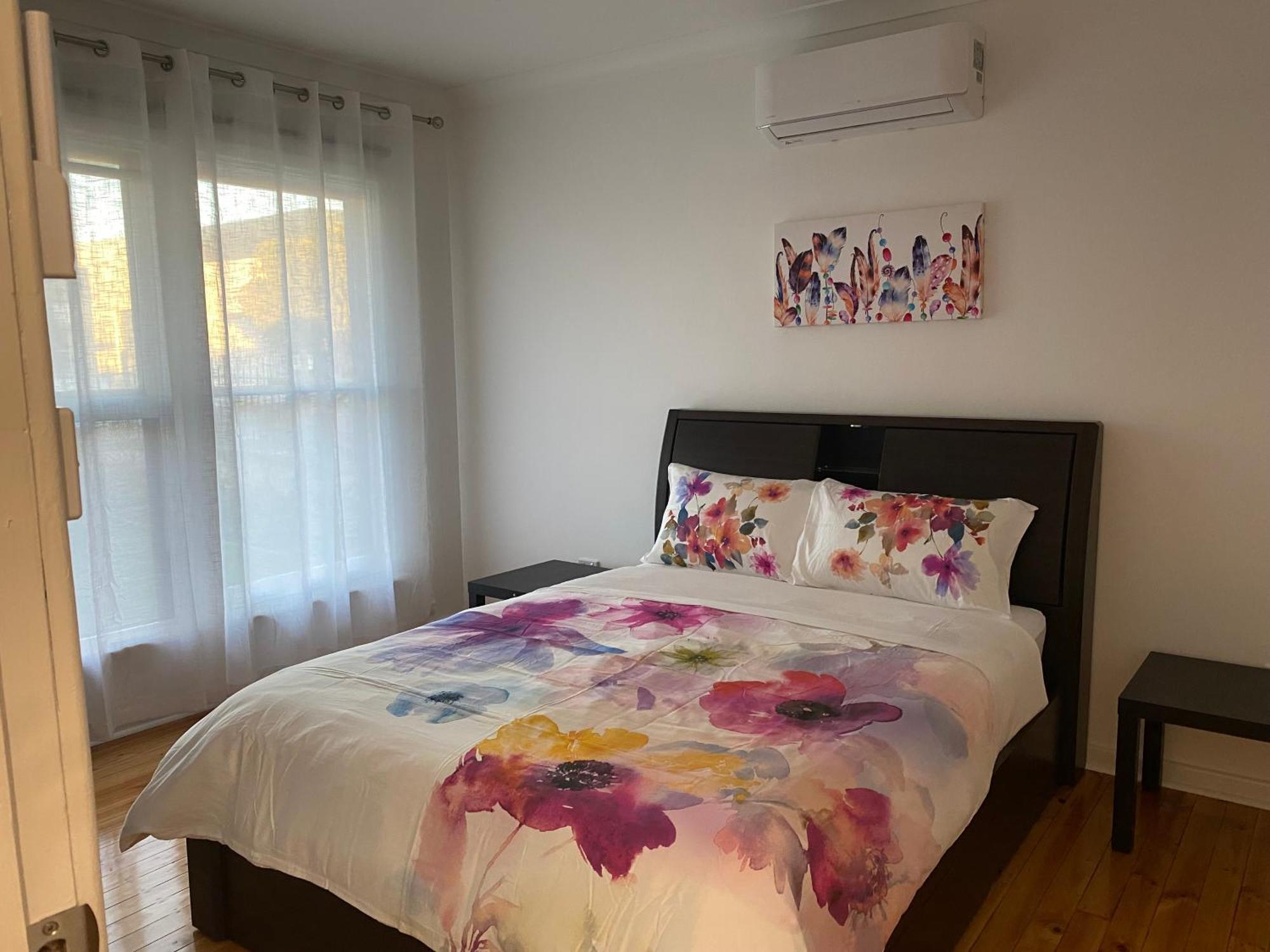 Beautiful 3 Bedrooms Between Airport And Sea Holiday home Cheltenham